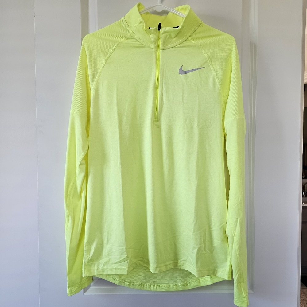 NWT! Nike Running Top 1/2 Zip
